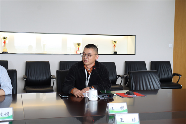 2交流会01-汪柳主任主持.jpg