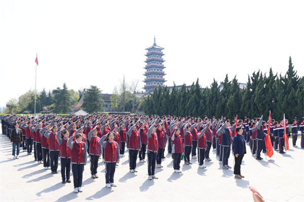 奏唱国歌2.jpg
