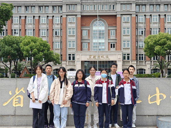 ec6973ef4c2c5eb962d436aa880de62f.jpg