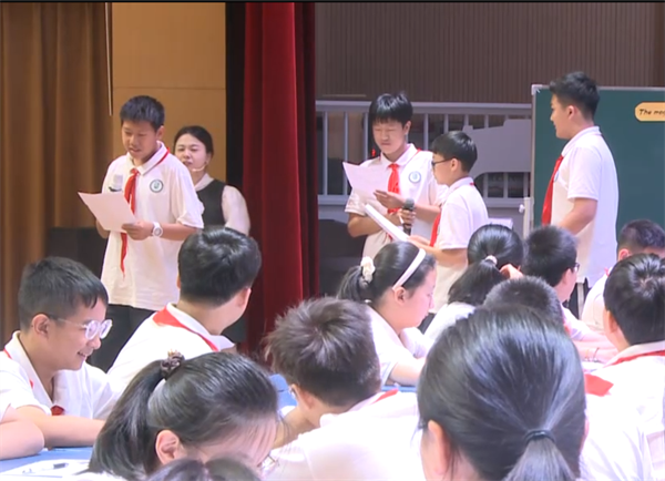 学生展示1.png